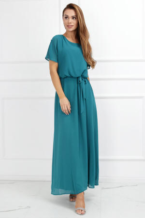 ملابس النساء والشباب بالجملة من شركة مصنعة في بولندا