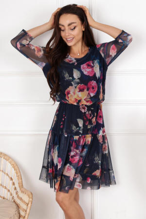 ملابس النساء والشباب بالجملة من شركة مصنعة في بولندا